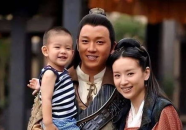 女主在娱乐圈吃瓜,女主吃瓜成神，揭秘幕后真相