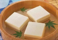 豆腐美食,多样风味，营养健康的美味佳肴