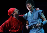 话剧算娱乐圈,话剧舞台演绎娱乐圈风云变幻